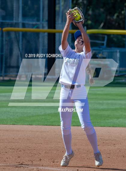 Thumbnail 2 in San Pasqual vs. Mission Hills (CIF SDS D2 Final) photogallery.