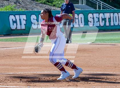 Thumbnail 2 in San Pasqual vs. Mission Hills (CIF SDS D2 Final) photogallery.