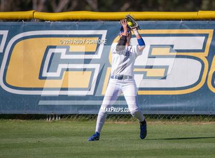 Thumbnail 3 in San Pasqual vs. Mission Hills (CIF SDS D2 Final) photogallery.