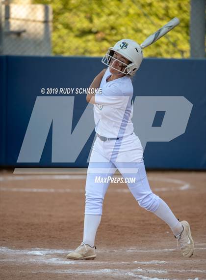 Thumbnail 2 in San Pasqual vs. Mission Hills (CIF SDS D2 Final) photogallery.