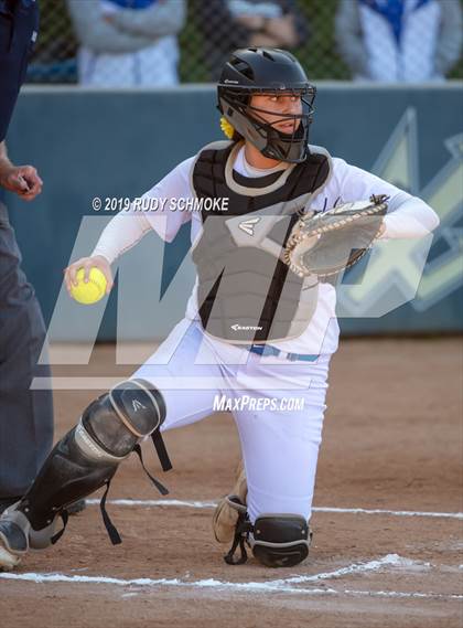 Thumbnail 3 in San Pasqual vs. Mission Hills (CIF SDS D2 Final) photogallery.