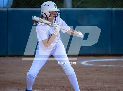Thumbnail 1 in San Pasqual vs. Mission Hills (CIF SDS D2 Final) photogallery.