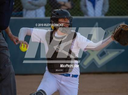 Thumbnail 2 in San Pasqual vs. Mission Hills (CIF SDS D2 Final) photogallery.