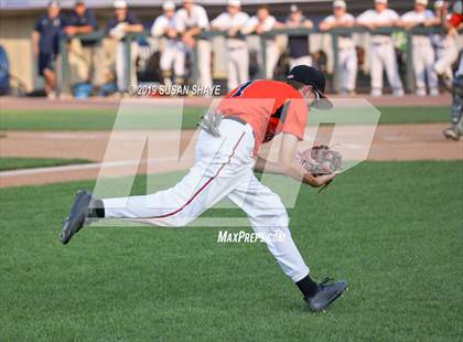 Thumbnail 3 in Taunton vs. Shrewsbury (MIAA Division 1 Final) photogallery.