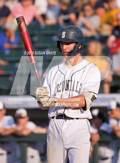 Thumbnail 2 in Taunton vs. Shrewsbury (MIAA Division 1 Final) photogallery.