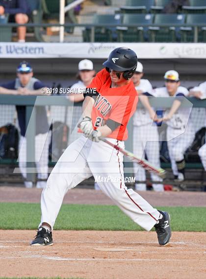 Thumbnail 2 in Taunton vs. Shrewsbury (MIAA Division 1 Final) photogallery.