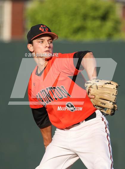 Thumbnail 3 in Taunton vs. Shrewsbury (MIAA Division 1 Final) photogallery.