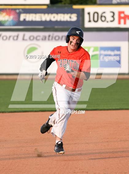 Thumbnail 2 in Taunton vs. Shrewsbury (MIAA Division 1 Final) photogallery.