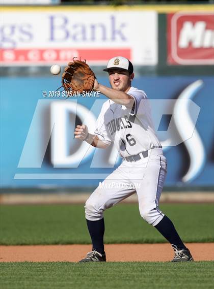 Thumbnail 1 in Taunton vs. Shrewsbury (MIAA Division 1 Final) photogallery.