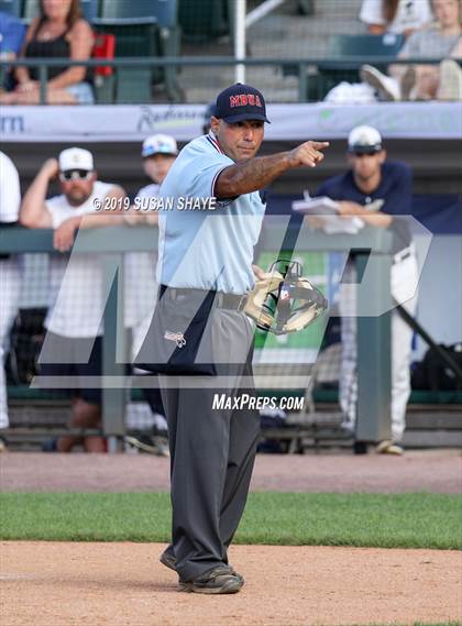 Thumbnail 1 in Taunton vs. Shrewsbury (MIAA Division 1 Final) photogallery.