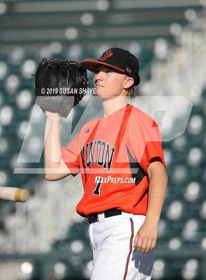 Thumbnail 2 in Taunton vs. Shrewsbury (MIAA Division 1 Final) photogallery.