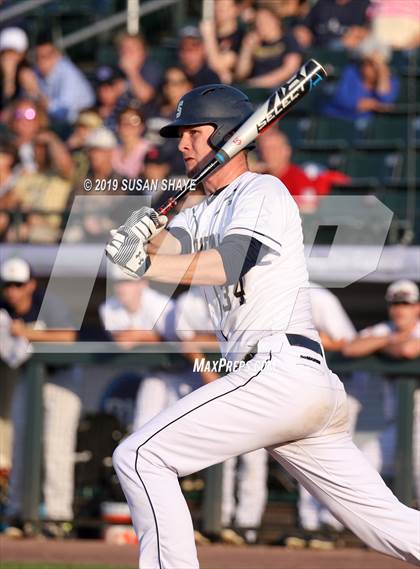 Thumbnail 2 in Taunton vs. Shrewsbury (MIAA Division 1 Final) photogallery.