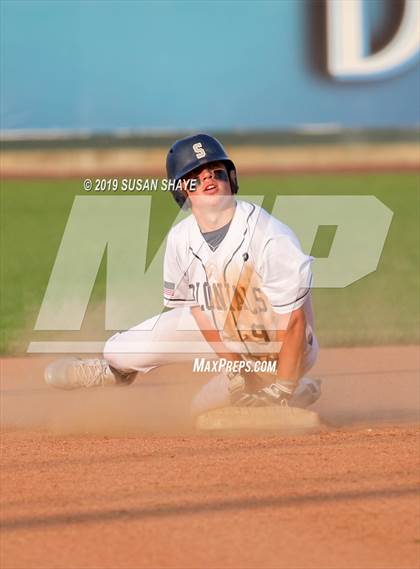 Thumbnail 3 in Taunton vs. Shrewsbury (MIAA Division 1 Final) photogallery.