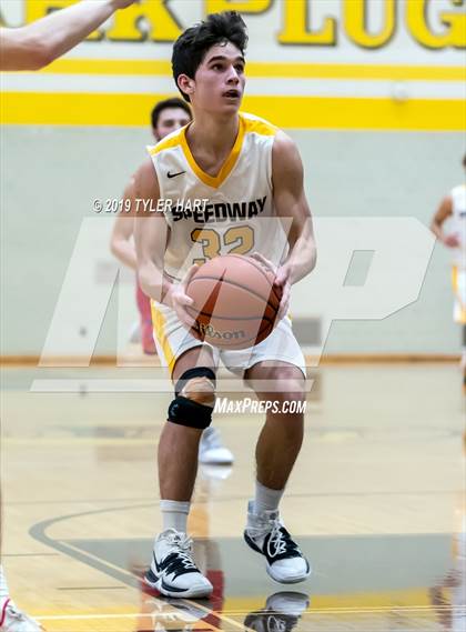 Thumbnail 3 in Eminence @  Speedway photogallery.