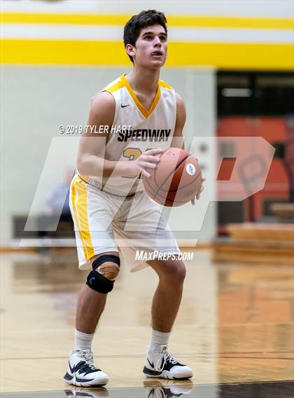 Thumbnail 3 in Eminence @  Speedway photogallery.