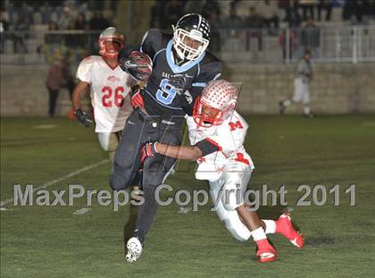 Thumbnail 3 in Salesian vs. Mojave (CIF SS Playoffs) photogallery.