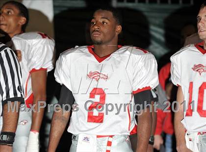 Thumbnail 3 in Salesian vs. Mojave (CIF SS Playoffs) photogallery.