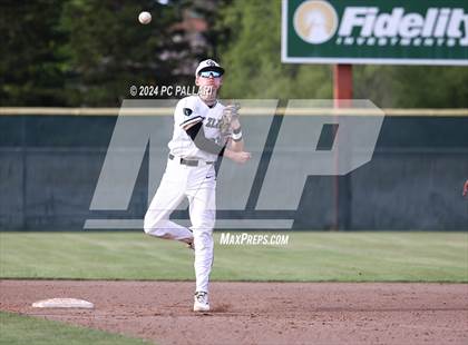 Thumbnail 2 in Oak Ridge @ Granite Bay photogallery.