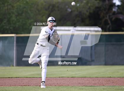 Thumbnail 1 in Oak Ridge @ Granite Bay photogallery.