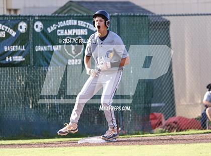 Thumbnail 1 in Oak Ridge @ Granite Bay photogallery.