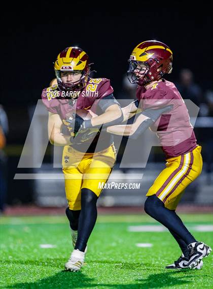 Thumbnail 1 in Mead @ Windsor photogallery.