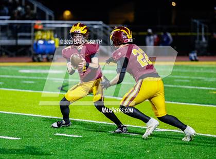 Thumbnail 1 in Mead @ Windsor photogallery.