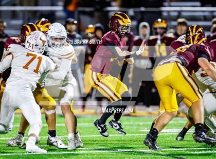 Thumbnail 1 in Mead @ Windsor photogallery.