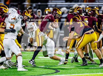 Thumbnail 2 in Mead @ Windsor photogallery.