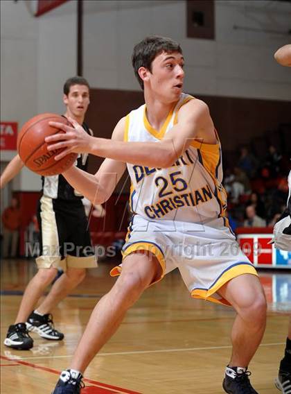 Thumbnail 3 in Desert Christian vs. Tarbut V'torah (CIF SS D6-AA Final) photogallery.