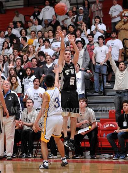 Thumbnail 1 in Desert Christian vs. Tarbut V'torah (CIF SS D6-AA Final) photogallery.