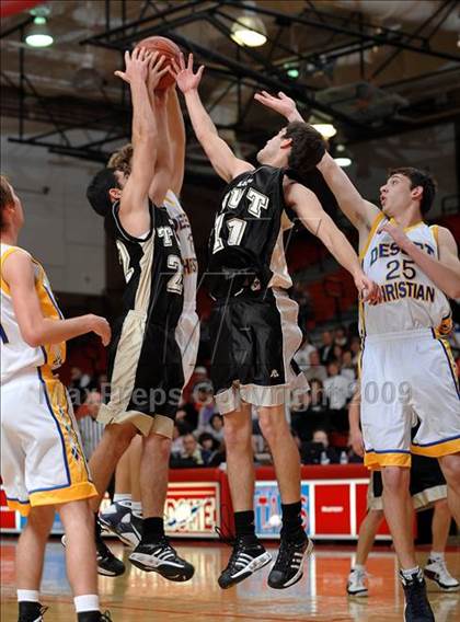 Thumbnail 1 in Desert Christian vs. Tarbut V'torah (CIF SS D6-AA Final) photogallery.