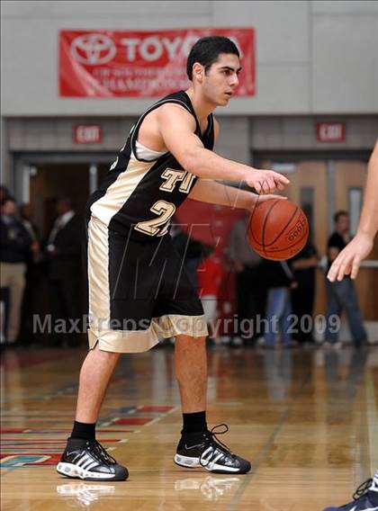 Thumbnail 2 in Desert Christian vs. Tarbut V'torah (CIF SS D6-AA Final) photogallery.