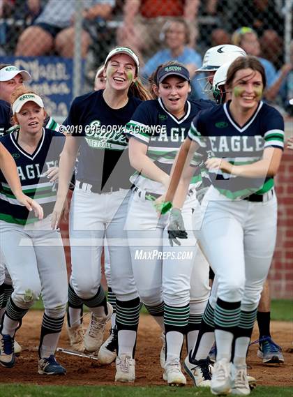 Thumbnail 3 in V.R. Eaton vs Keller (UIL 6A Regional Final Game 2) photogallery.