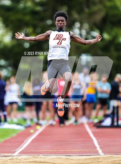 Thumbnail 1 in PAAC Championships photogallery.