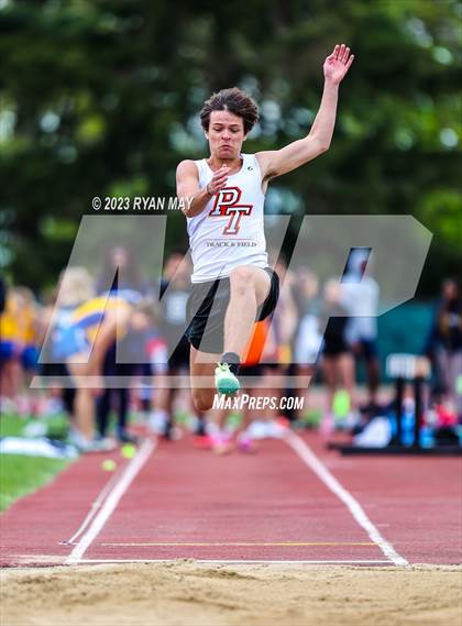 Thumbnail 2 in PAAC Championships photogallery.