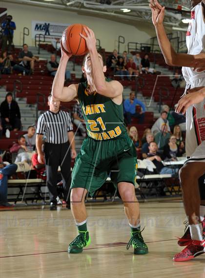 Thumbnail 2 in Westchester vs. St. Edward (MaxPreps Holiday Classic) photogallery.