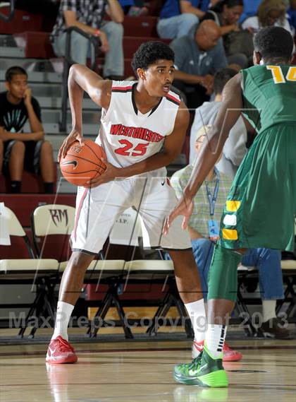 Thumbnail 2 in Westchester vs. St. Edward (MaxPreps Holiday Classic) photogallery.