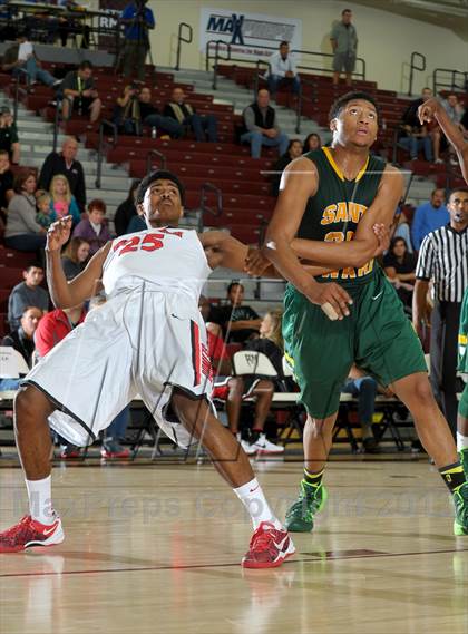 Thumbnail 2 in Westchester vs. St. Edward (MaxPreps Holiday Classic) photogallery.