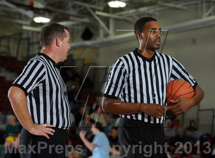Thumbnail 1 in Westchester vs. St. Edward (MaxPreps Holiday Classic) photogallery.