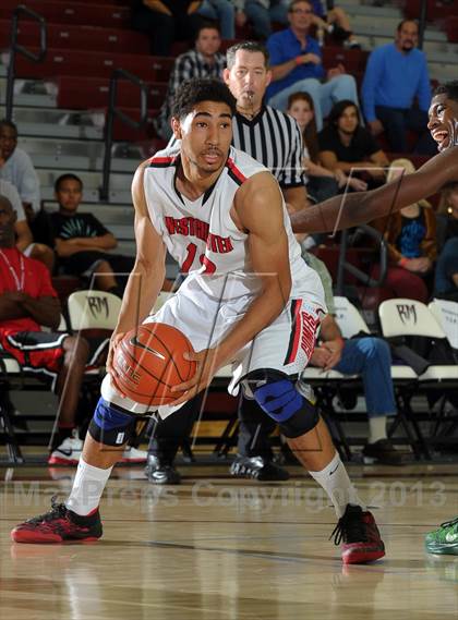 Thumbnail 1 in Westchester vs. St. Edward (MaxPreps Holiday Classic) photogallery.