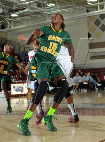 Thumbnail 1 in Westchester vs. St. Edward (MaxPreps Holiday Classic) photogallery.