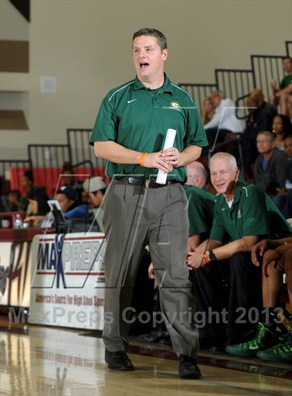 Thumbnail 3 in Westchester vs. St. Edward (MaxPreps Holiday Classic) photogallery.
