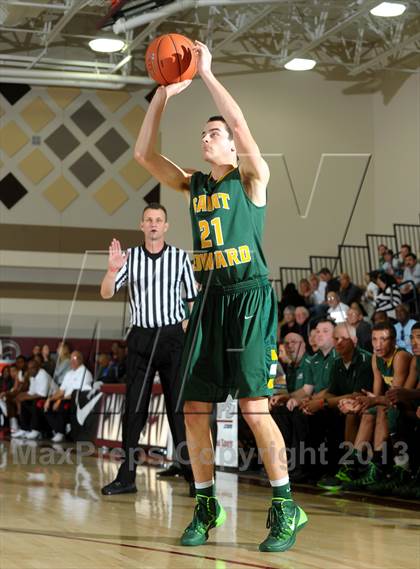 Thumbnail 2 in Westchester vs. St. Edward (MaxPreps Holiday Classic) photogallery.