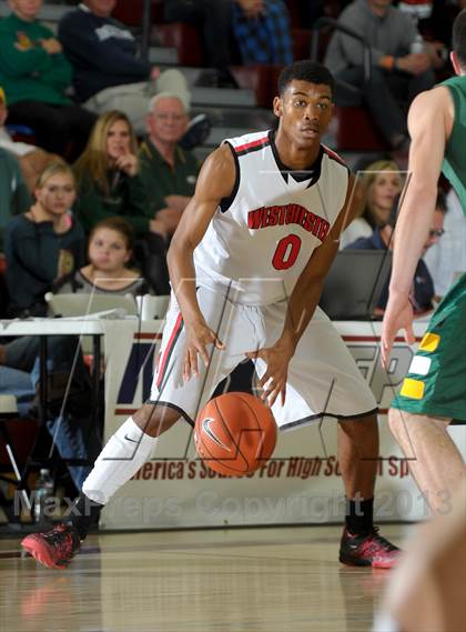 Thumbnail 3 in Westchester vs. St. Edward (MaxPreps Holiday Classic) photogallery.