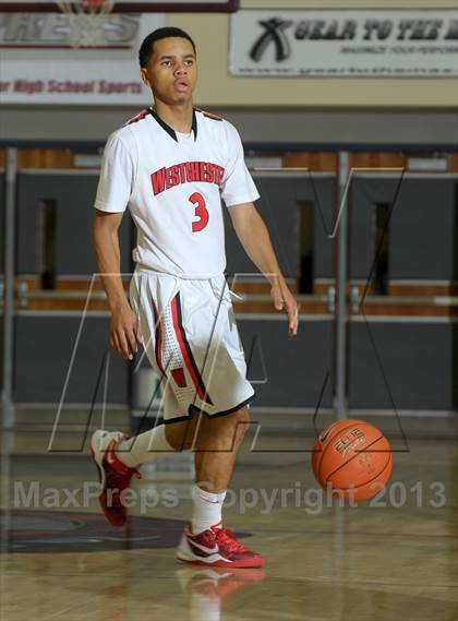 Thumbnail 1 in Westchester vs. St. Edward (MaxPreps Holiday Classic) photogallery.
