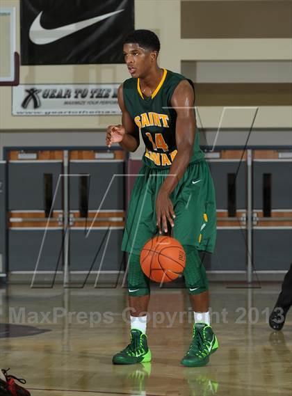 Thumbnail 3 in Westchester vs. St. Edward (MaxPreps Holiday Classic) photogallery.