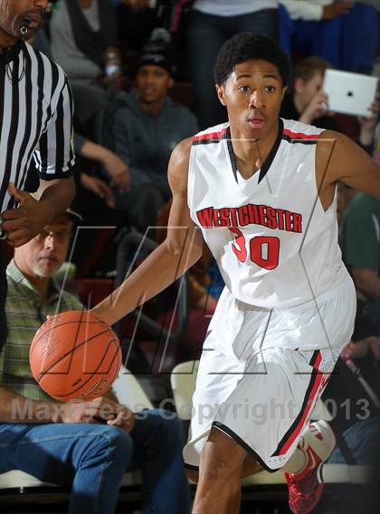Thumbnail 1 in Westchester vs. St. Edward (MaxPreps Holiday Classic) photogallery.