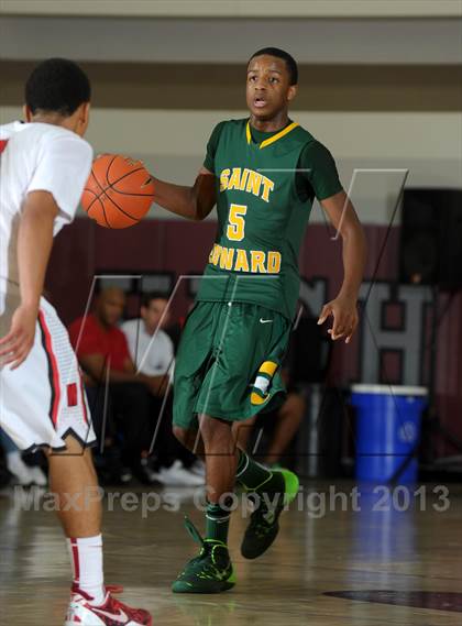 Thumbnail 2 in Westchester vs. St. Edward (MaxPreps Holiday Classic) photogallery.