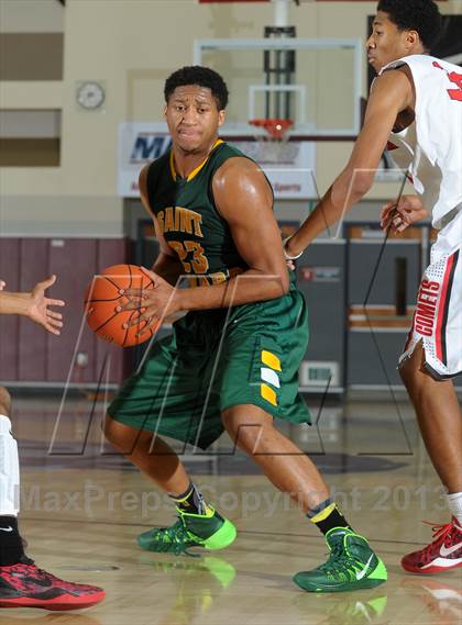 Thumbnail 2 in Westchester vs. St. Edward (MaxPreps Holiday Classic) photogallery.