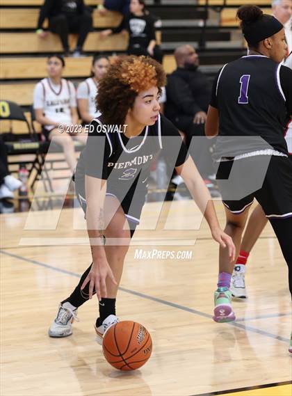 Thumbnail 3 in Salesian College Preparatory vs. Piedmont (MLK Classic) photogallery.